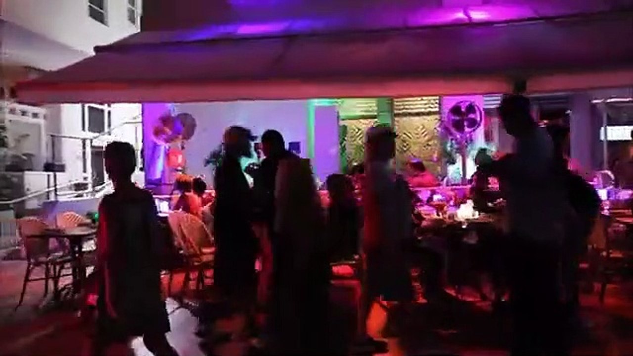 Hustle $$ Soul - Se3 - Ep06 - Bartender Wars HD Watch