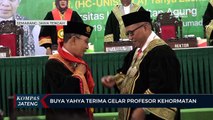Buya Yahya Terima Gelar Profesor Kehormatan di Unissula Semarang