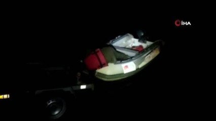 Batman'da nehre düşen keçilerin imdadına dalgıç ekipleri yetişti