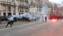 احتجاجات عارمة في فرنسا رفضا لمشروع إصلاح نظام التقاعد الحكومي