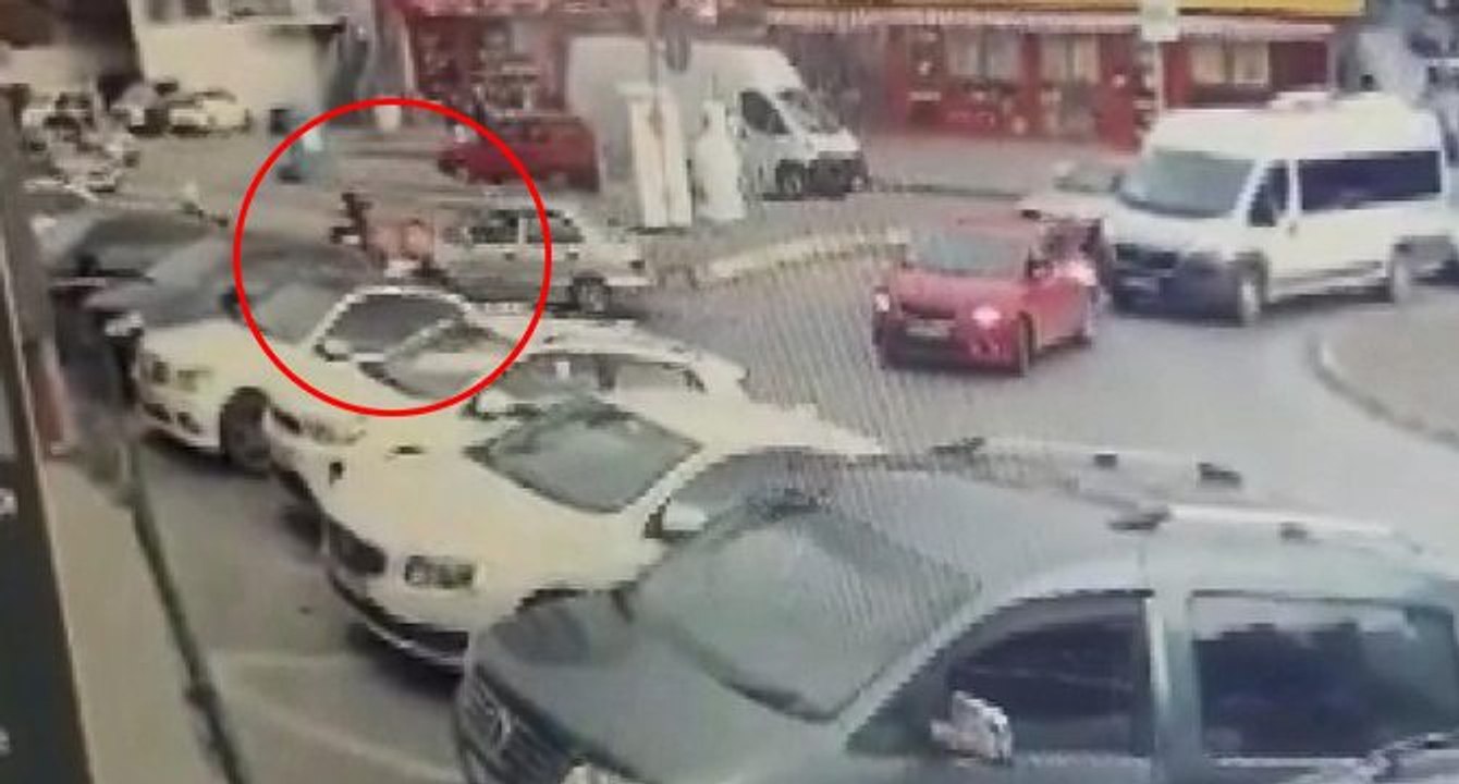 Ataşehir’de trafikte dehşet, otomobiliyle çarptığı kuryeyi ezmeye çalıştı