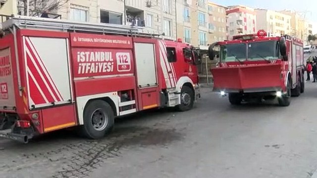 Freni boşalan kamyon ortalığı birbirine kattı
