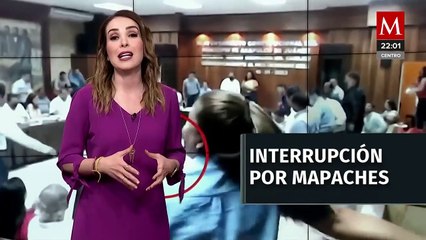 Download Video: ¿Llegó tarde a la sesión? Mapache cae del techo e interrumpe en cabildo de Acapulco