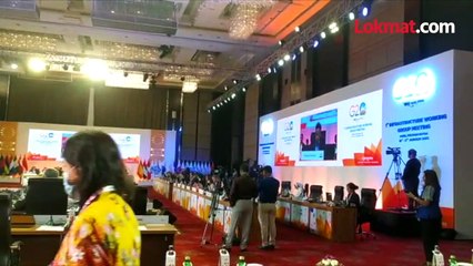 "अरे बाबा दे ना..."  राणे का वैतागले?