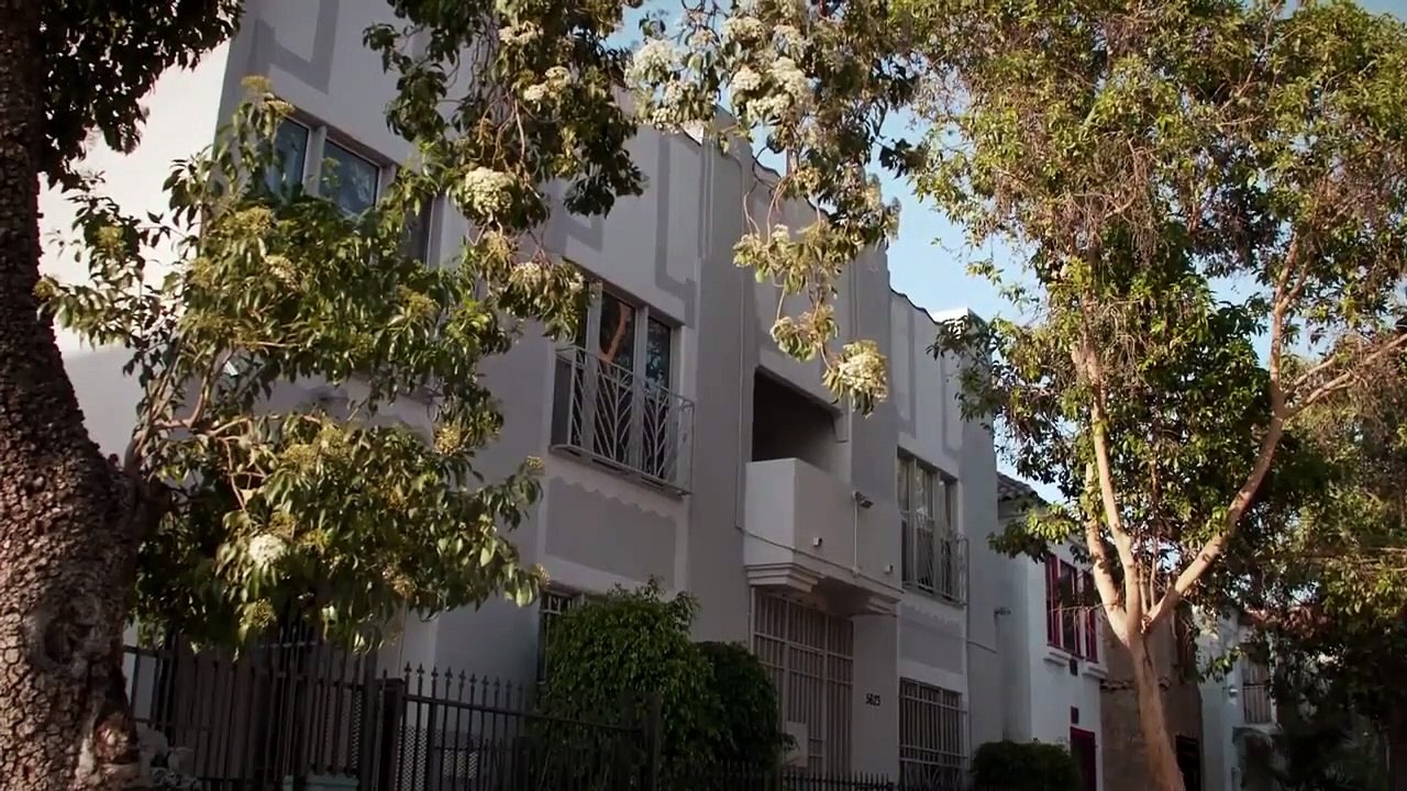 Alone Together - Se2 - Ep09 - Flashback HD Watch