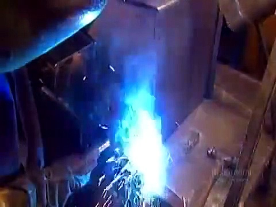 How It's Made - Se5 - Ep02 HD Watch