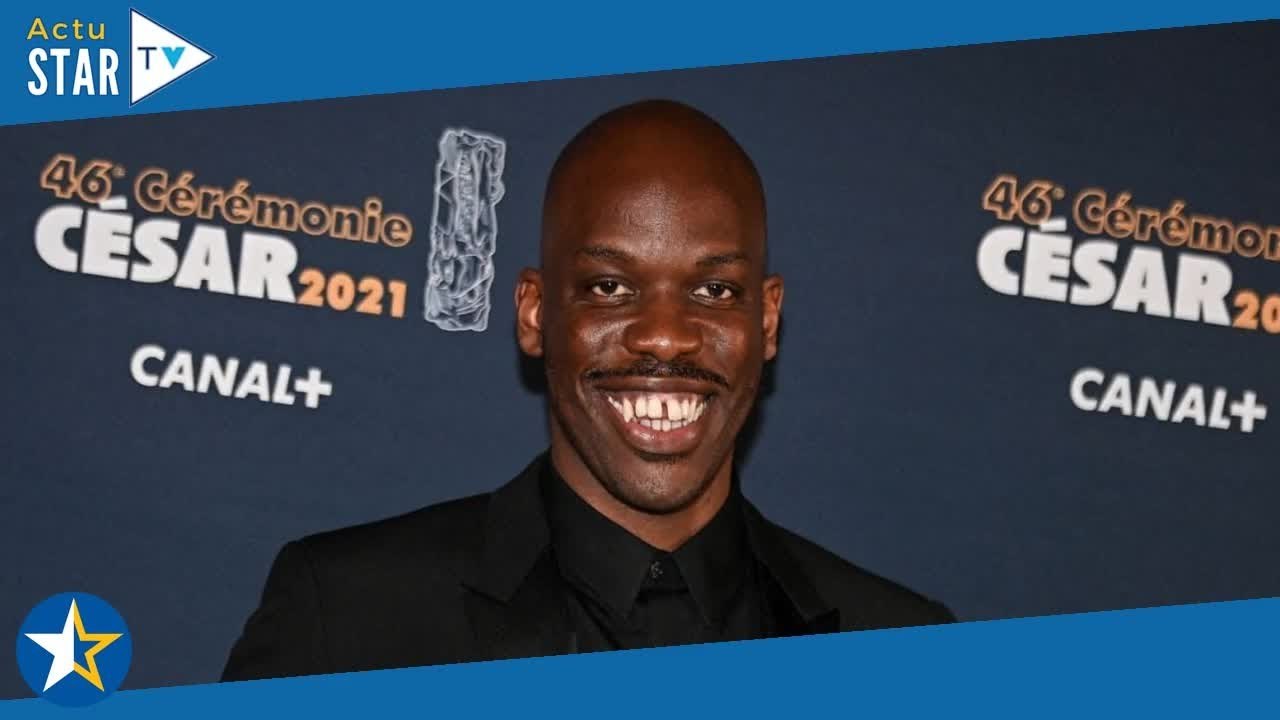 Jean-Pascal Zadi avoue avoir retouché ses dents, mais pas comme "Tom Cruise non plus"