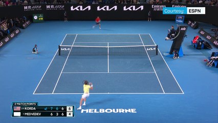 Korda stuns Medvedev in straight sets