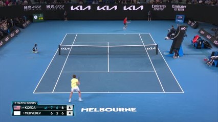 Korda stuns Medvedev in straight sets