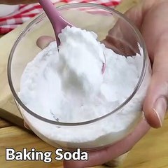 I put baking soda on my feet and look what happened...