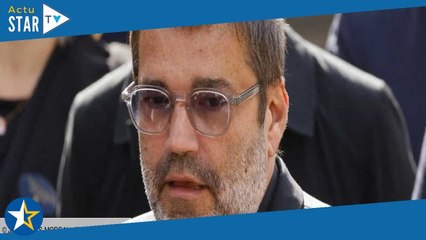 « Une relation violente et destructrice » : Stéphane Tapie sans tabou sur les liens tendus avec sa m