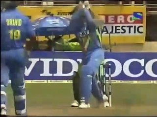 2004-05 India v Pakistan 2nd ODI at Visakhapatnam Apr 5th 2005
