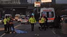 İzmir’de otomobilin altında 5 metre sürüklenen yaya öldü