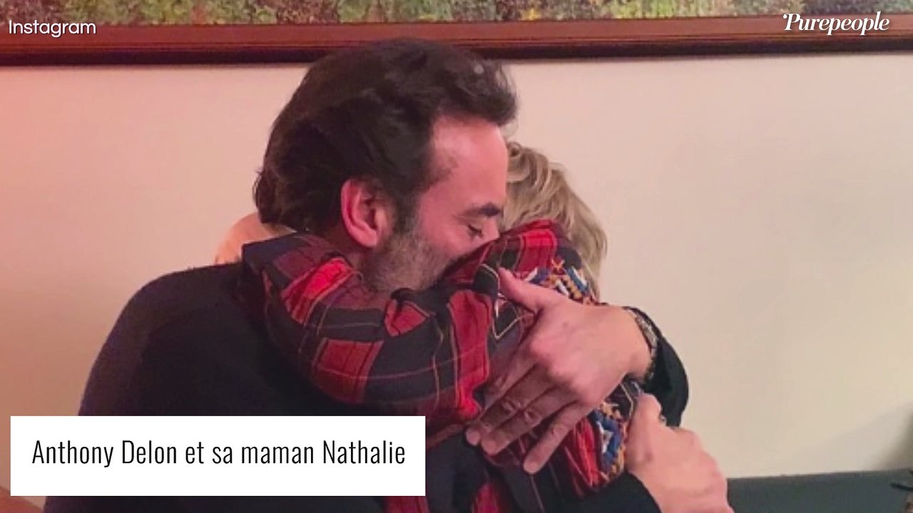 Anthony Delon en manque de sa défunte mère Nathalie : "deux ans déjà", mots poignants pour une triste date