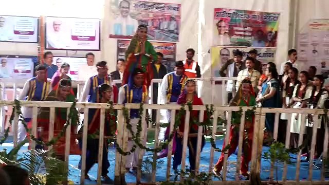 MP CM shivraj singh inaugurated the first smart class of the state