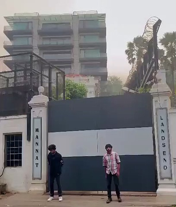 Shahrukh Khan। pathan movie। चल छैया छैया song। Shahrukh khan home। bollywood movie।