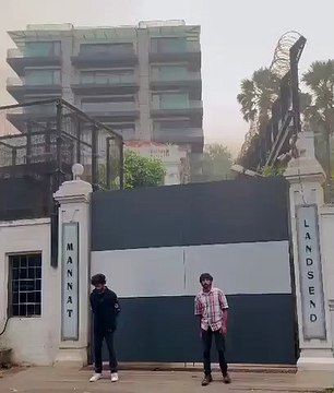 Shahrukh Khan। pathan movie। चल छैया छैया song। Shahrukh khan home। bollywood movie।