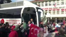 Cumhurbaşkanı Erdoğan ricasını kırmadı, üniversiteli genç kadın gözyaşlarını tutamadı