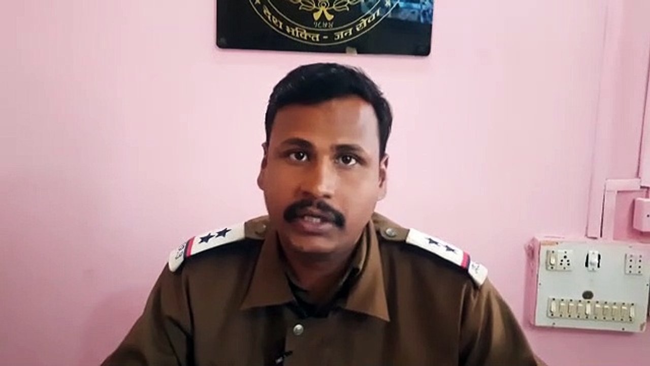 कोरोना ने आर्थिक स्थिती तोड़ी, प्रशासन ने दुकान...