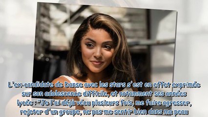 Wejdene se baigne avec un éléphant et s'attire les foudres des internautes