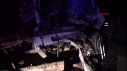 KONYA'DA KARDEŞLERİN KULLANDIĞI KAMYONLAR ÇARPIŞTI: BABA- OĞUL ÖLDÜ