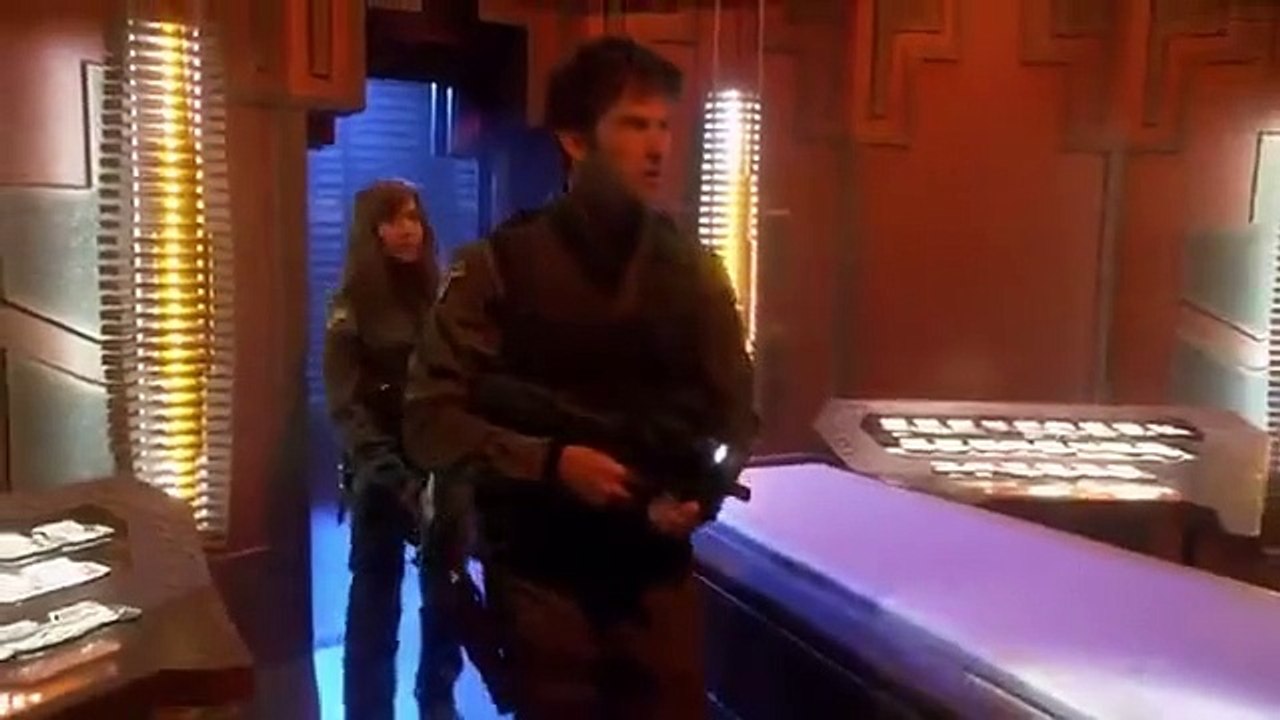 Stargate - Atlantis - Se1 - Ep15 HD Watch