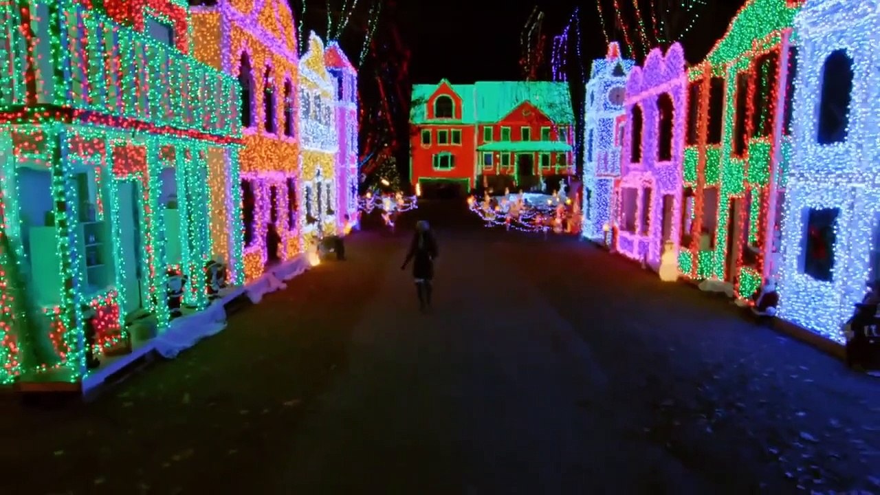 The Great Christmas Light Fight - Se8 - Ep01 HD Watch