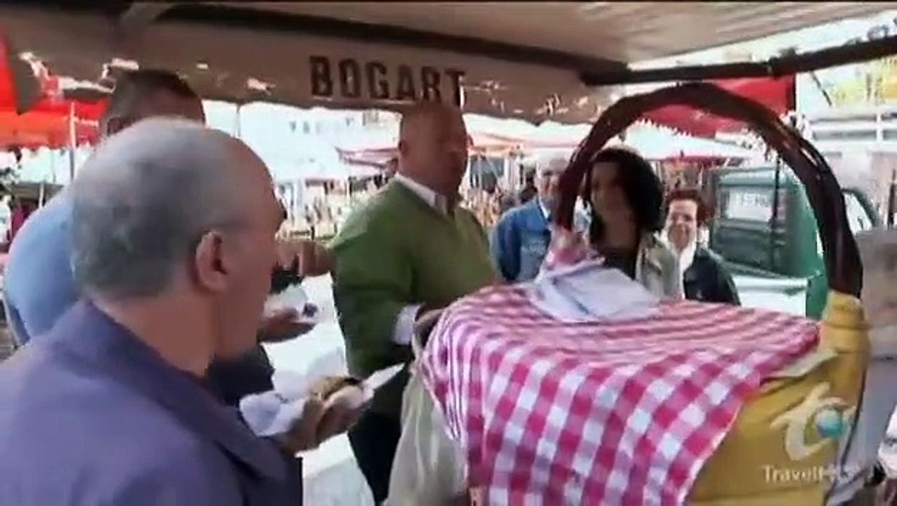Bizarre Foods with Andrew Zimmern - Se3 - Ep02 HD Watch