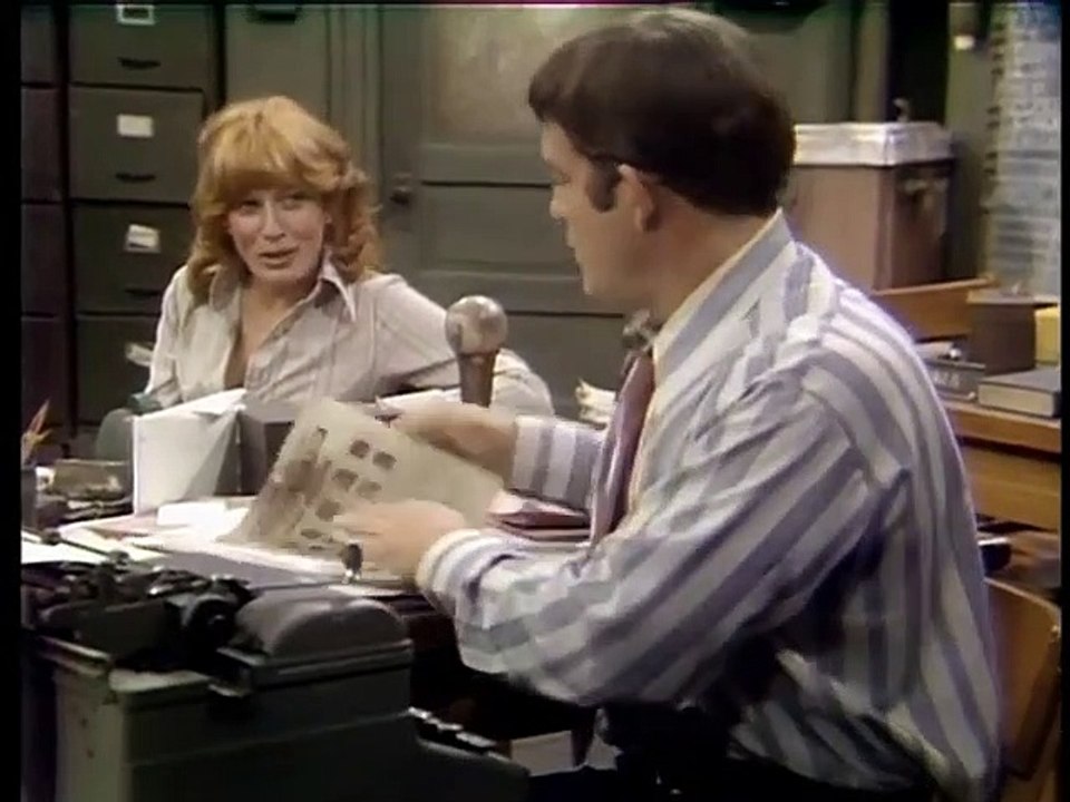 Barney Miller - Se5 - Ep01 -2 HD Watch
