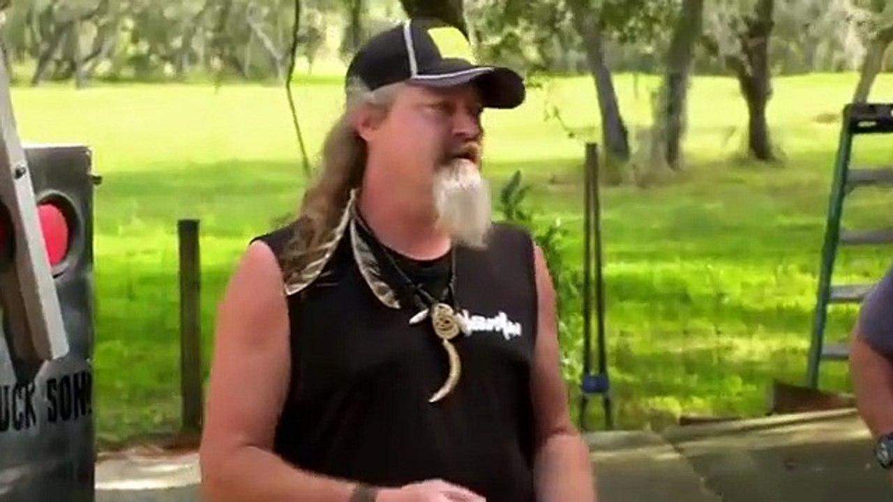 Guardians of the Glades - Se2 - Ep08 - Snake Hotel HD Watch