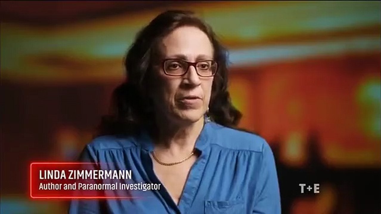 Hotel Paranormal - Se1 - Ep05 - Deadly Attachments HD Watch