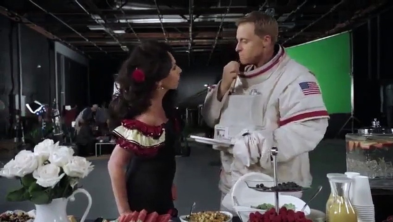 Con Man - Se2 - Ep04 - A Small Step for Manly HD Watch