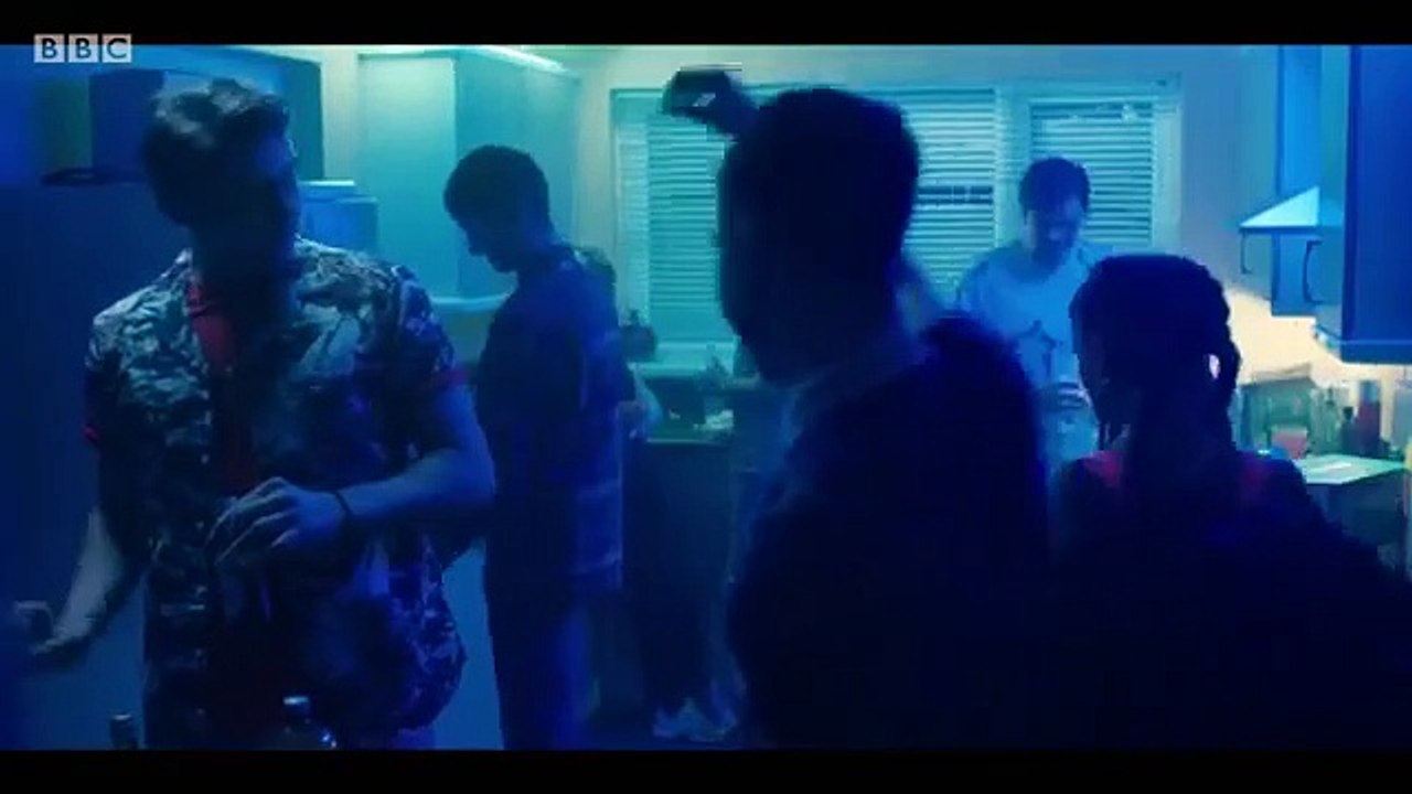 My Left Nut - Se1 - Ep03 HD Watch - video Dailymotion