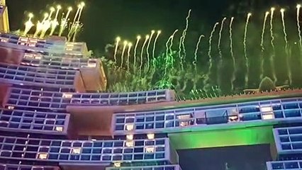 Fireworks at grand reveal of Atlantis The Royal