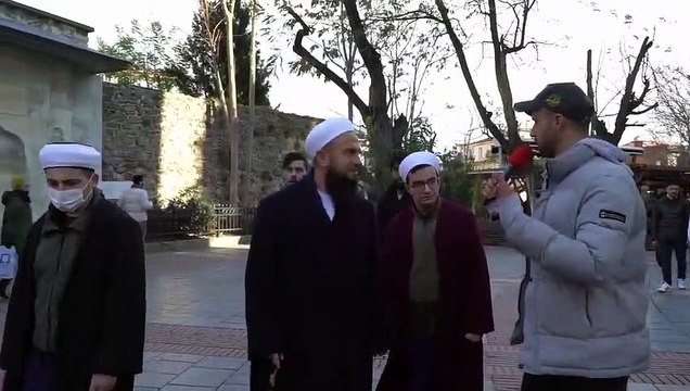 Allah beni en güzel surette yaratmış diyen gerici Bir günlüğüne kız olsaydınız sorusuna sinirlendi