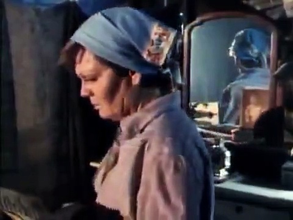 Tales From the Darkside - Se4 - Ep04 - The Moth HD Watch