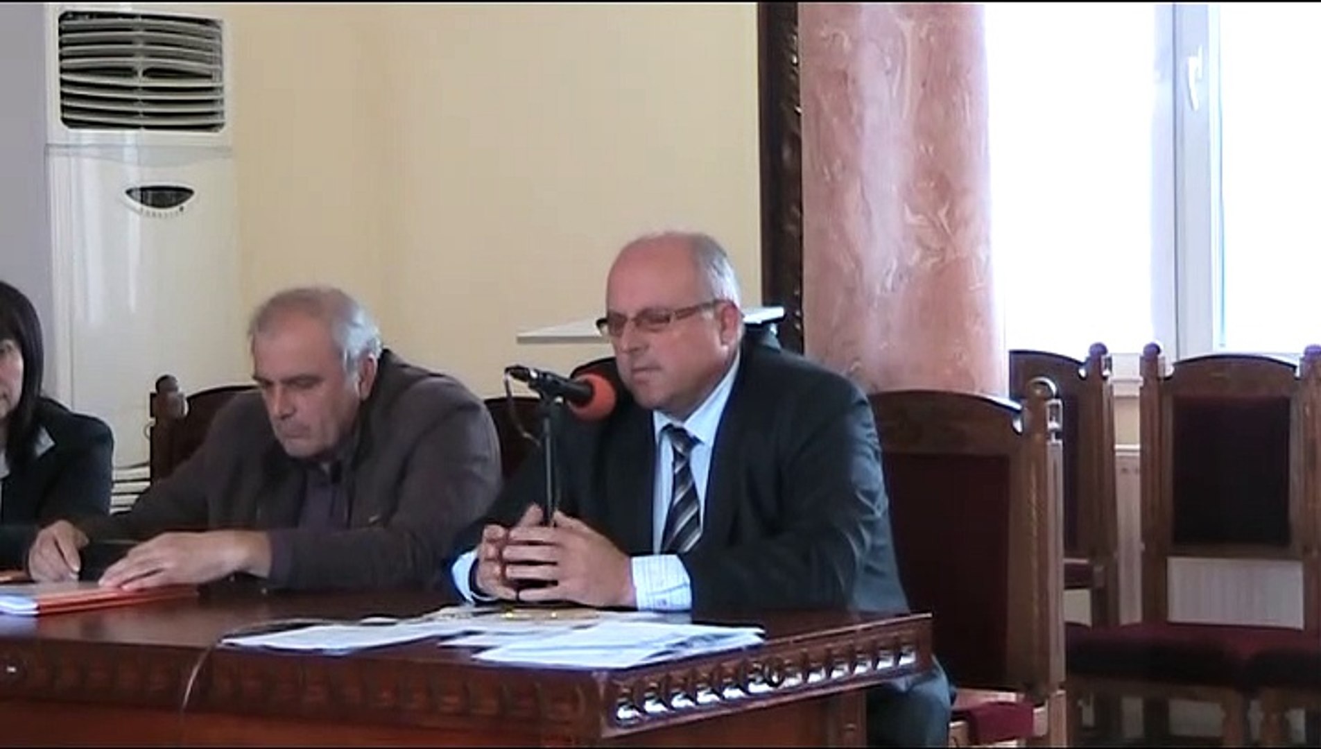 ⁣Софийският боклук на сесия на ОбС - Харманли