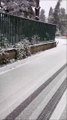 Neve in Toscana, le strade imbiancate a Castellina in Chianti (Siena)
