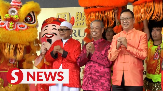 Gerakan holds CNY open house in style with Bersatu and PAS leaders