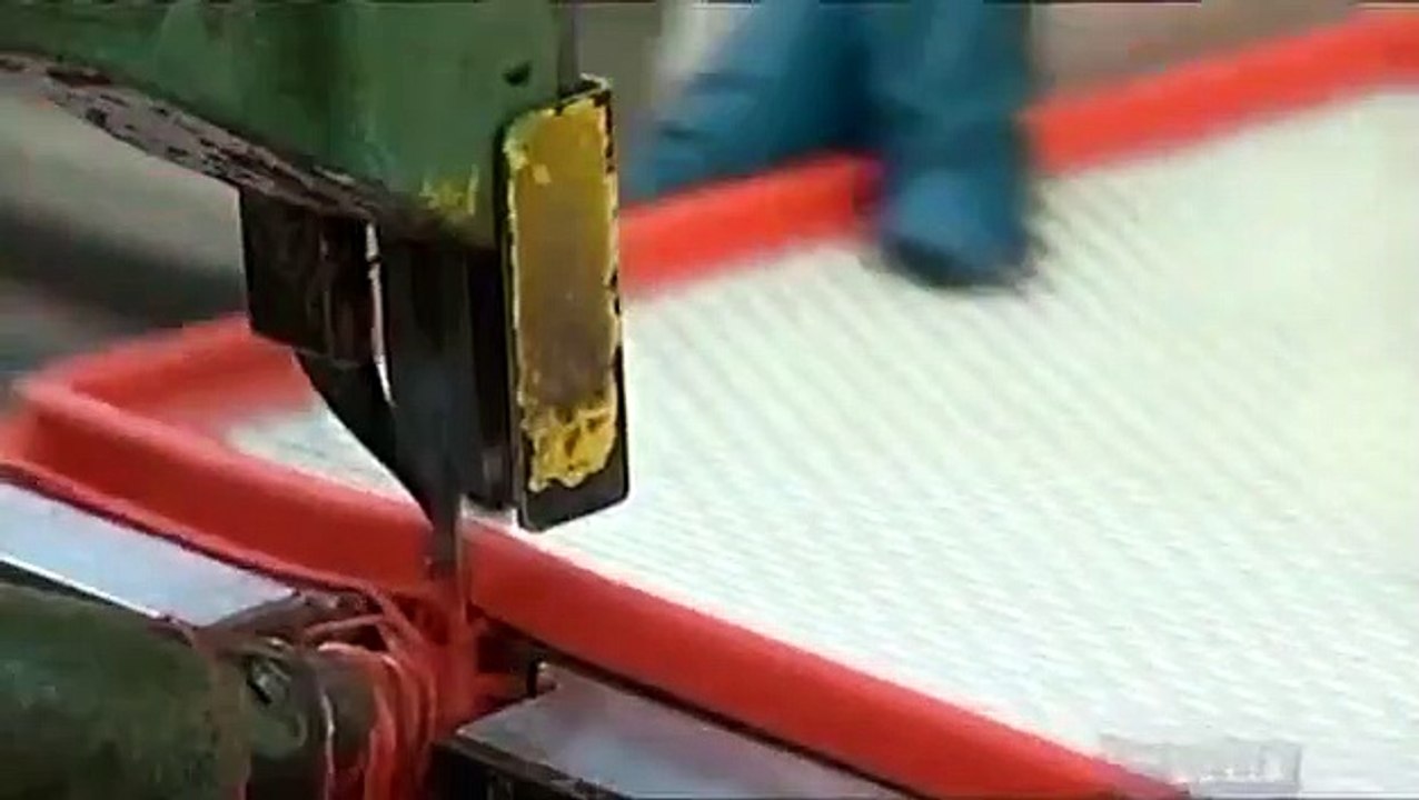 How It's Made - Se6 - Ep05 HD Watch