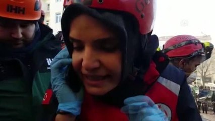 24 Ocak depreminin 3. yılında duygusal buluşma