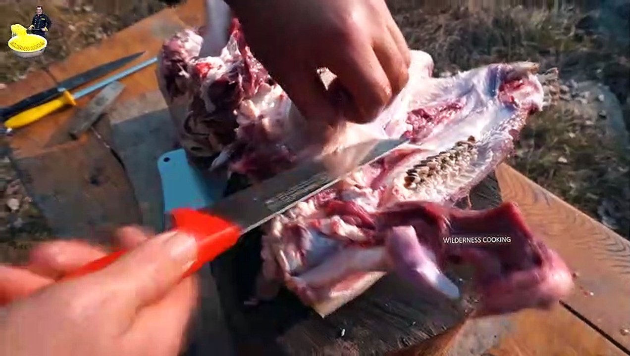 Traditional Khash soup recipe - Cow's Head Soup  - Yummy Paçe cooking - Wilderness Cowhead recipes