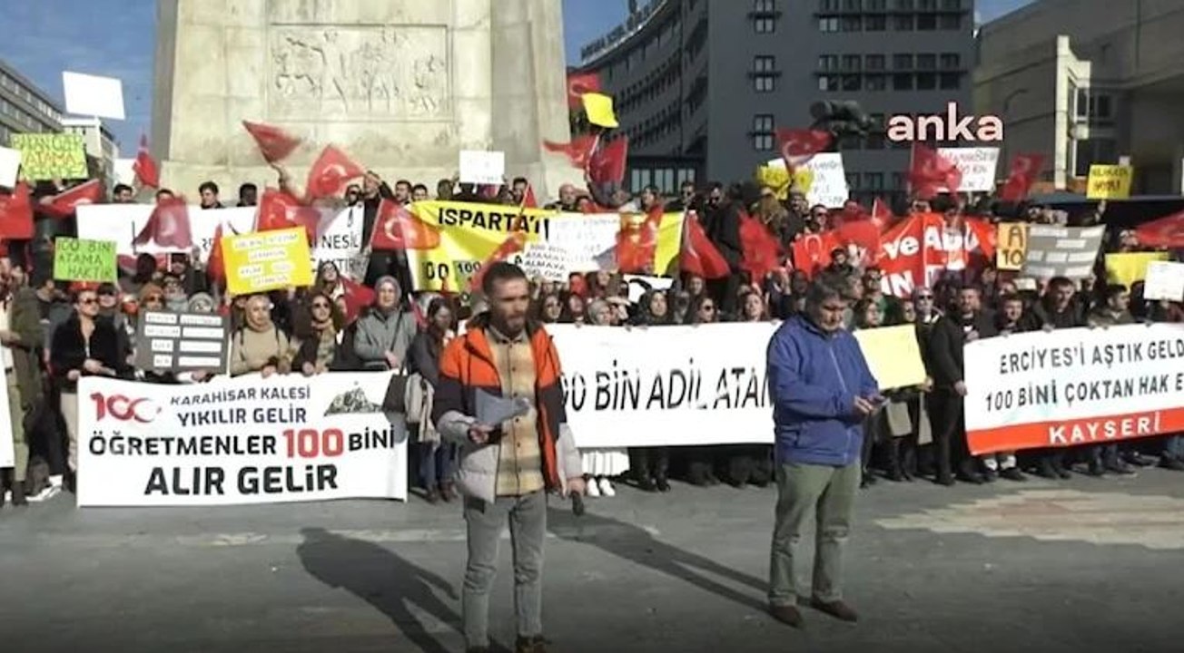 Öğretmen adayları Ankara’da eylem yaptı