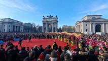 Milano, il Capodanno cinese: la parata all'Arco della Pace