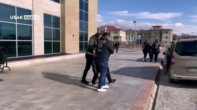 Uşak'ta tarla kenarında cesedi bulunan bebeğin anne babası tutuklandı