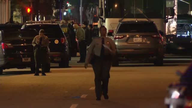 Al menos diez muertos y diez heridos en un tiroteo en California