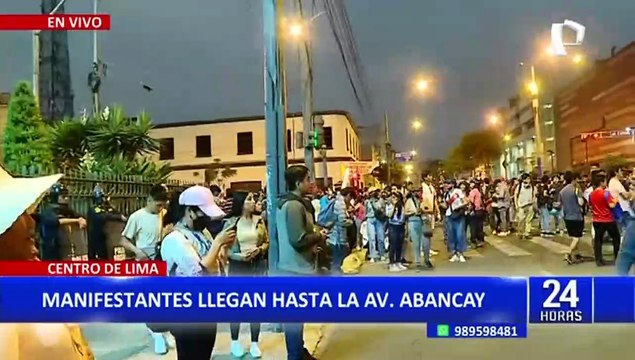 Centro de Lima: manifestantes exigen la liberación de los intervenidos en la UNMSM