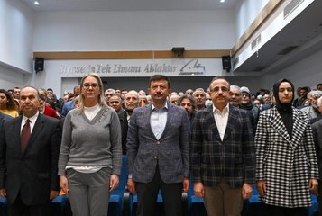 AK Parti'li Dağ, partisinin İzmir'deki üye katılım töreninde konuştu