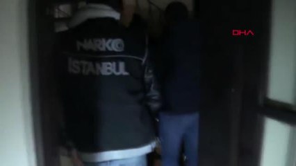 (Sergi görüntüleriyle) İSTANBUL'DA 11 İLÇEDE UYUŞTURUCU OPERASYONU: 3 BİN 916 GÖZALTI