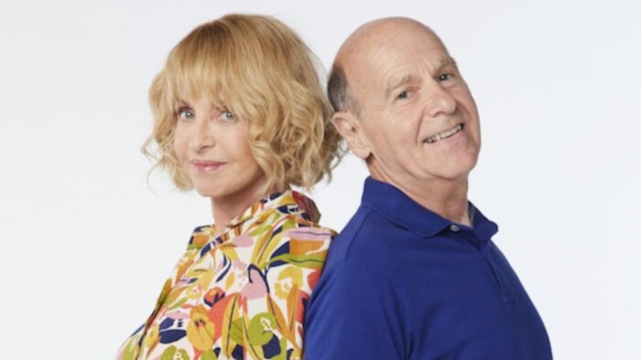 GALA VIDEO - INTERVIEW - Fanny Cottençon & Didier Bénureau (Scènes de ménages, M6) : "Petit à petit, on s’est vraiment adopté"